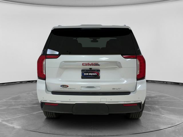 Used 2022 GMC Yukon SLT w/ SLT Premium Package AWD/4WD image 4