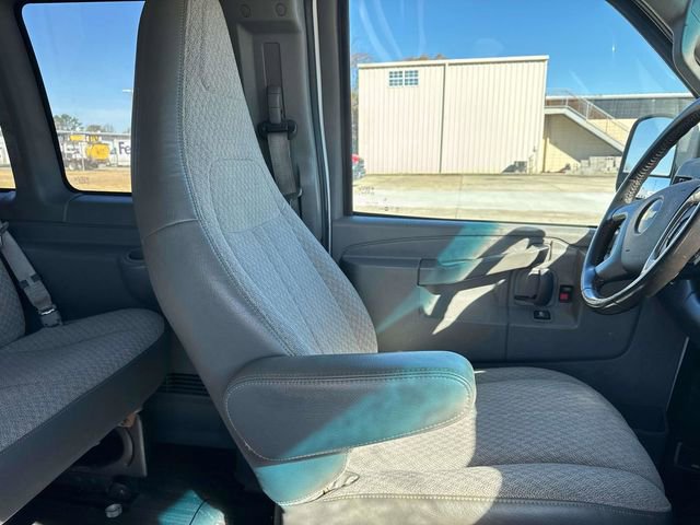 Used 2016 Chevrolet Express 3500 LT w/ LT Preferred Equipment Group image 44