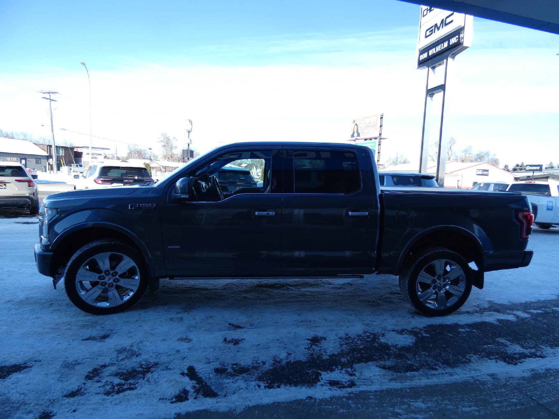 Used 2017 Ford F150 Limited w/ Trailer Tow Package image 10