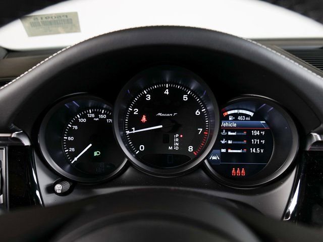 New 2025 Porsche Macan Turbo image 21