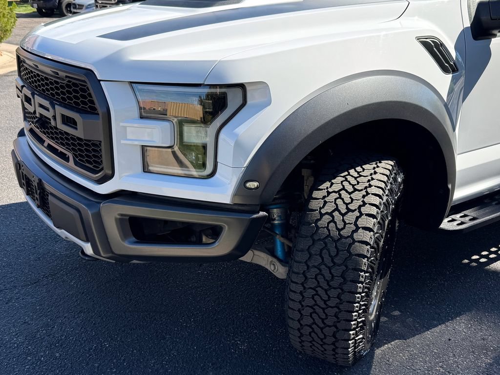 Used 2017 Ford F150 Raptor w/ Equipment Group 802A Luxury AWD/4WD image 13