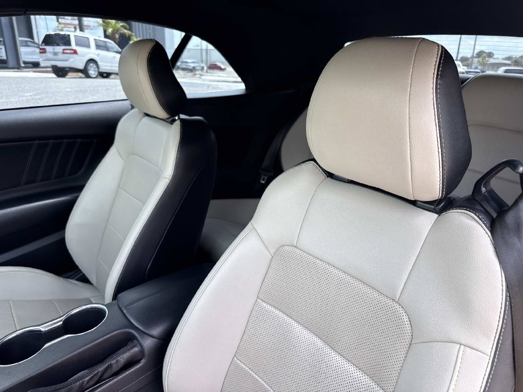 Used 2020 Ford Mustang GT Premium RWD image 17