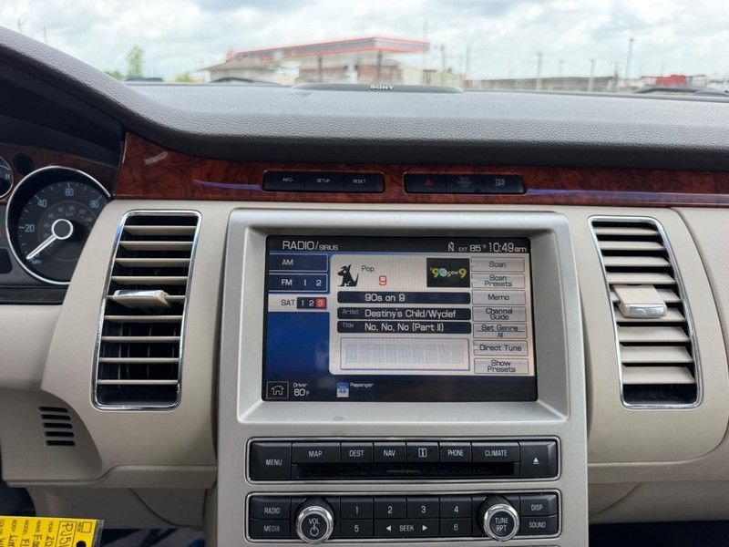 Used 2012 Ford Flex Limited w/ Equipment Group Order Code FWD image 17