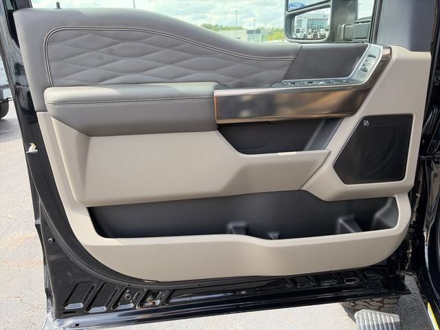 New 2026 Ford F450 Platinum w/ Platinum Plus Package AWD/4WD image 17