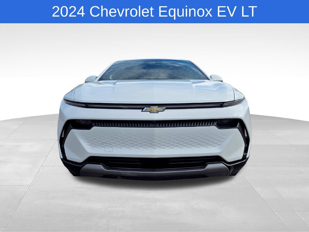 Certified 2024 Chevrolet Equinox EV LT FWD image 9