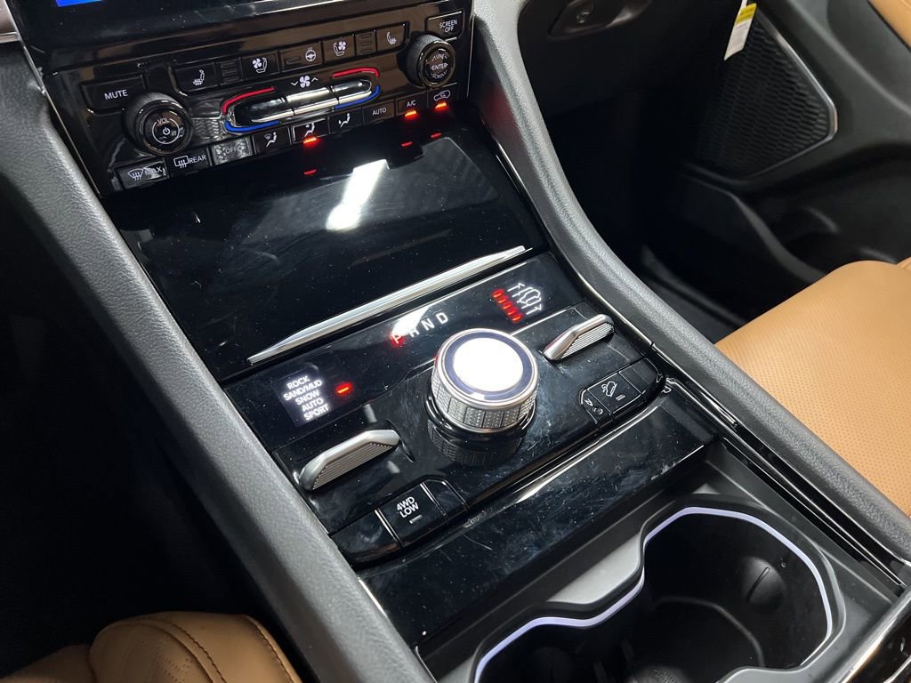 Used 2025 Jeep Grand Cherokee L Summit w/ MOPAR Finishing Package image 23