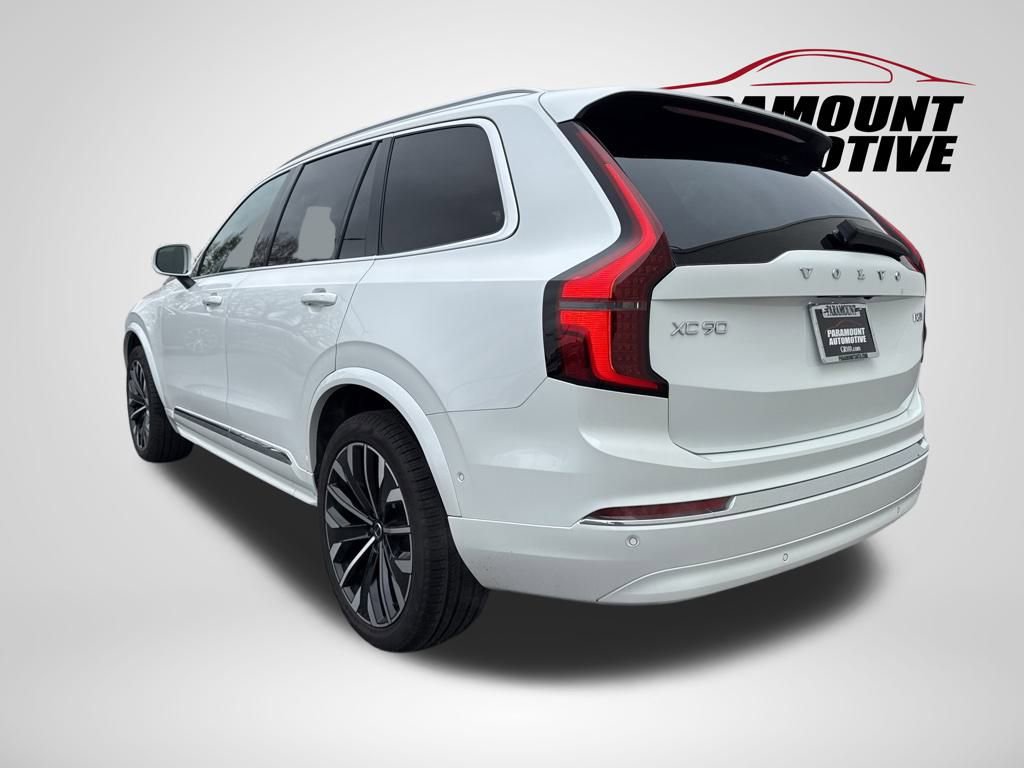 Used 2025 Volvo XC90 B6 Plus image 5