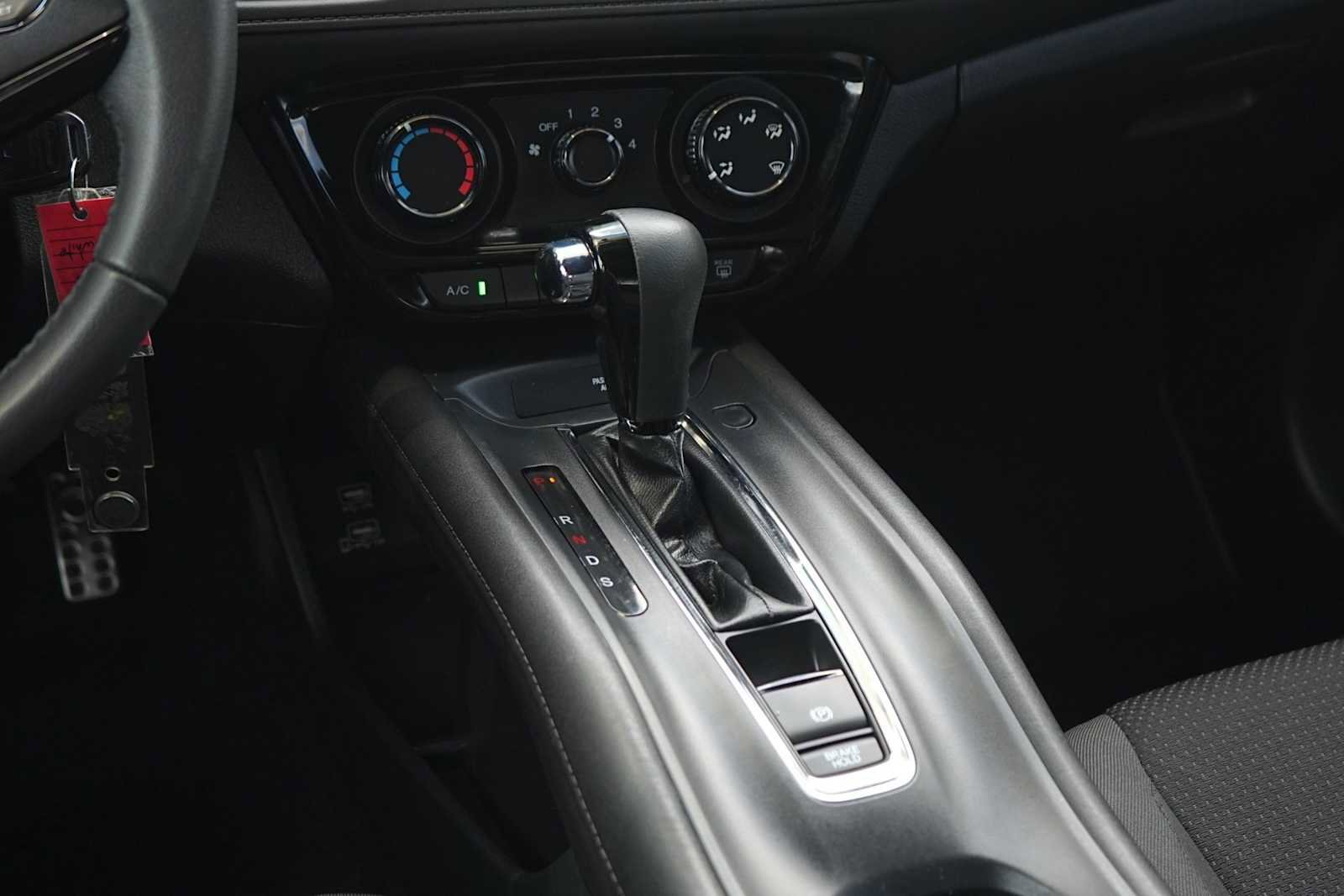 Used 2022 Honda HR-V Sport image 21