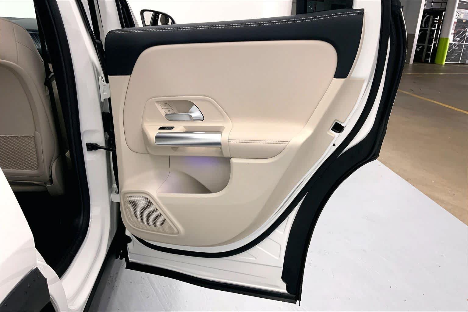 Used 2026 Mercedes-Benz GLA 250 image 12
