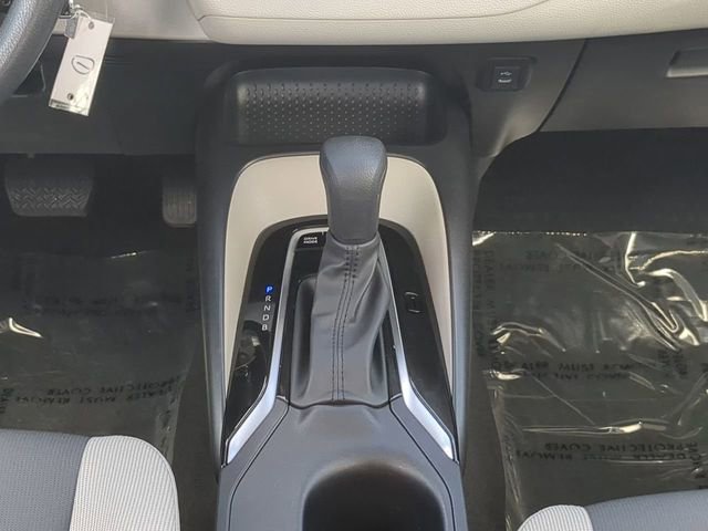 Certified 2025 Toyota Corolla LE FWD image 18