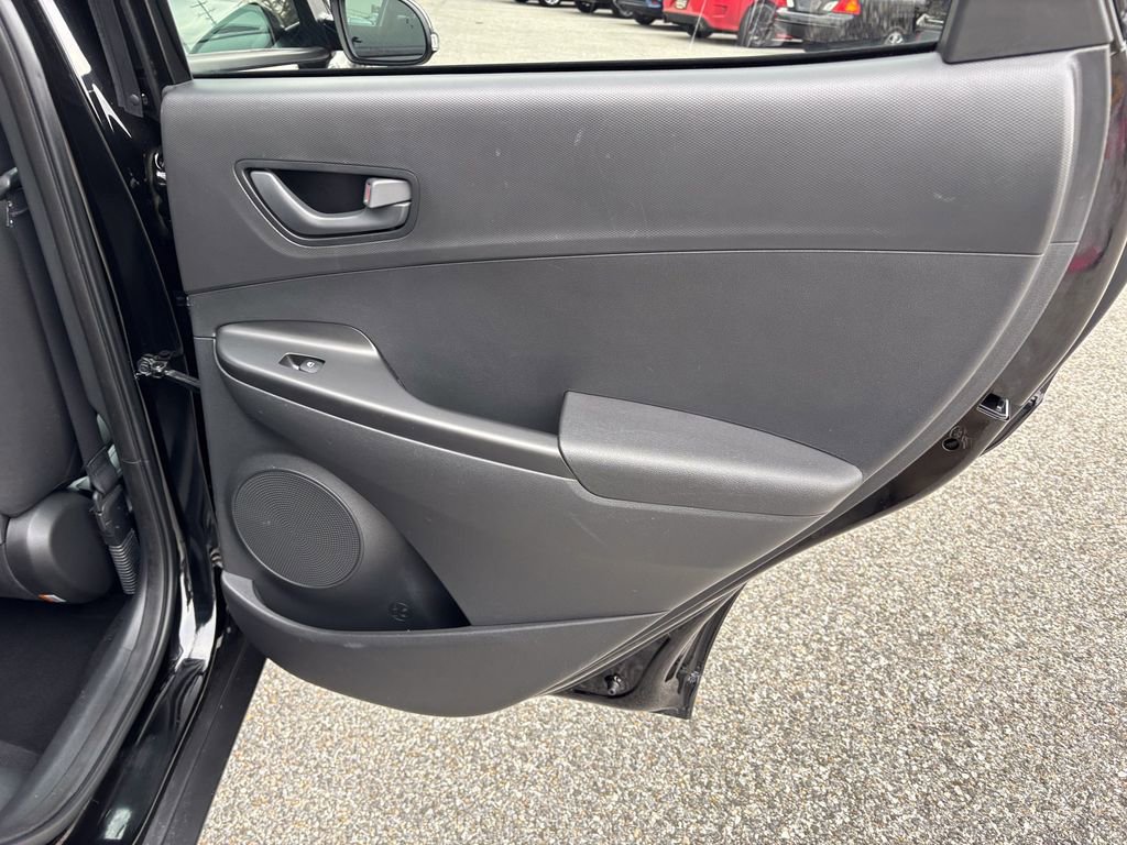 Used 2020 Hyundai Kona SEL image 40