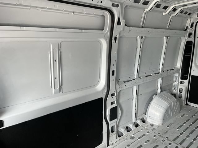 Used 2025 RAM ProMaster 2500 w/ Convenience Group FWD image 27
