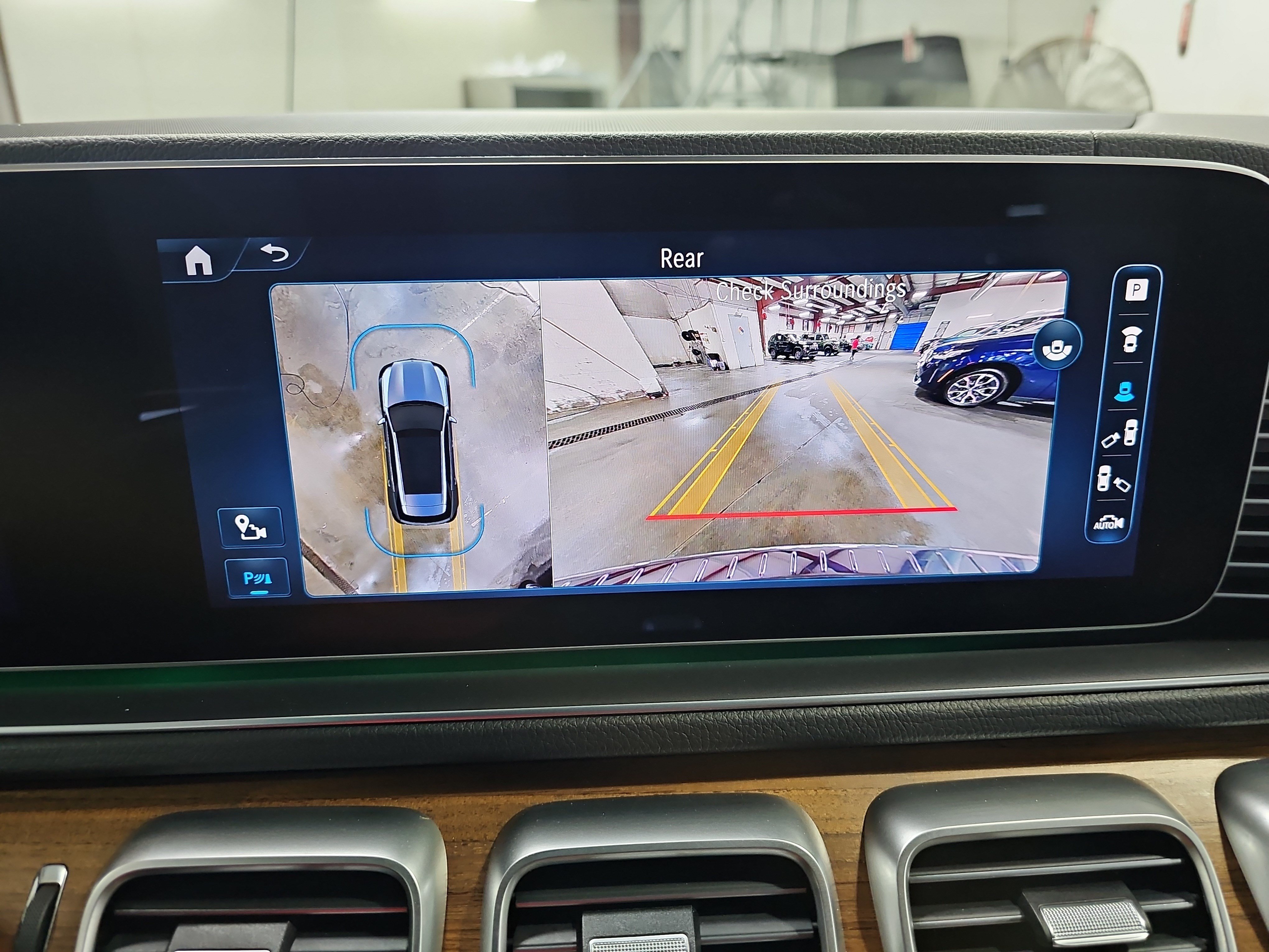 Used 2024 Mercedes-Benz GLE 450 4MATIC image 24