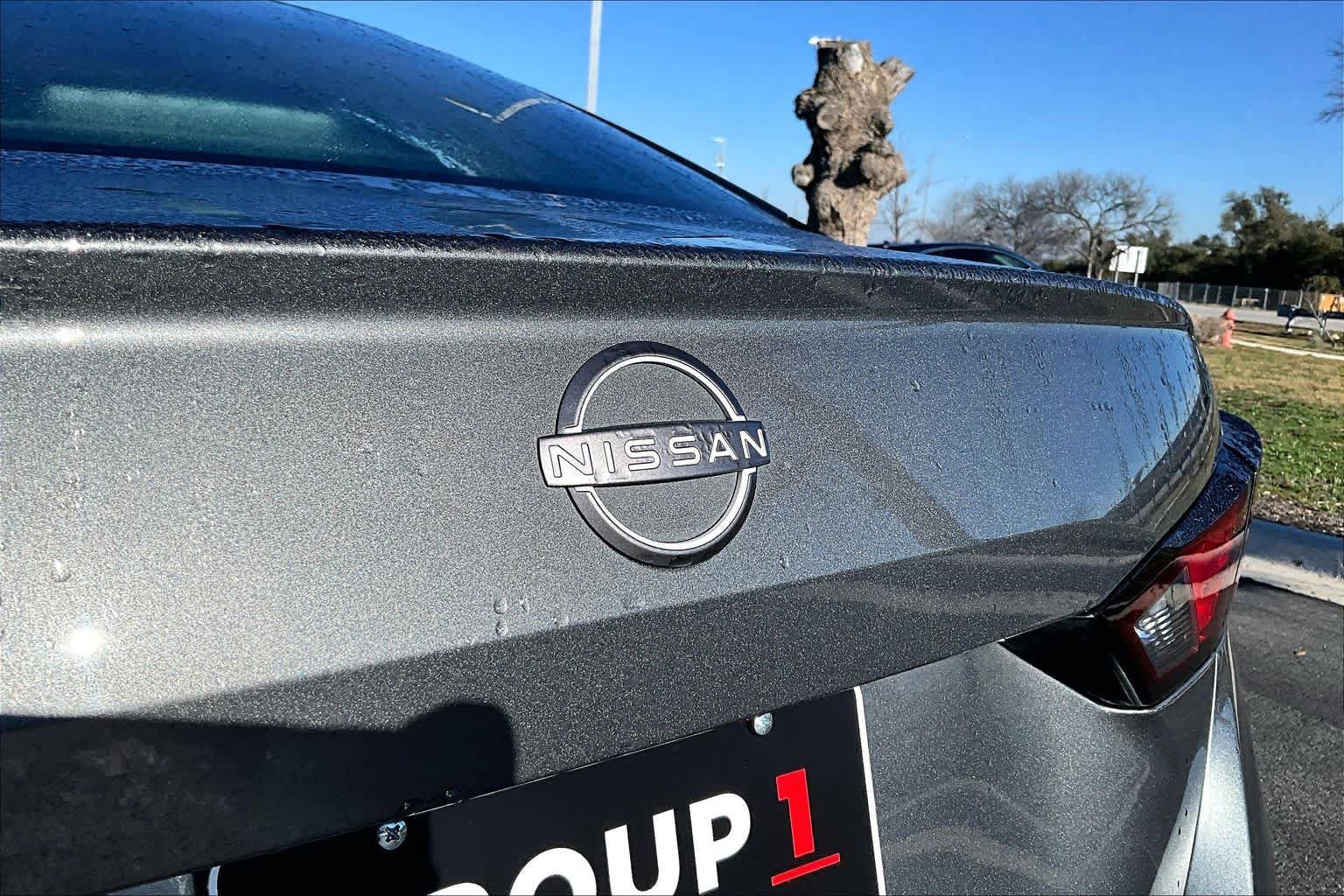Certified 2025 Nissan Altima 2.5 SV FWD image 31