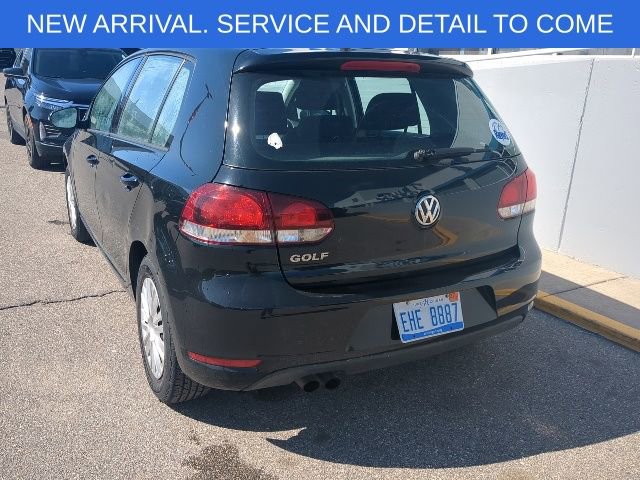 Used 2012 Volkswagen Golf 4-Door image 3