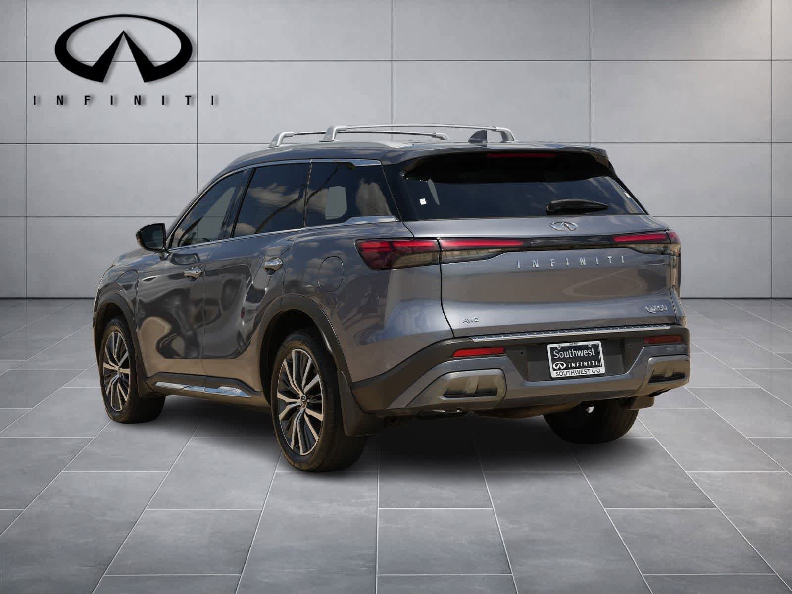 Used 2023 INFINITI QX60 Sensory w/ Vision Package AWD/4WD image 5
