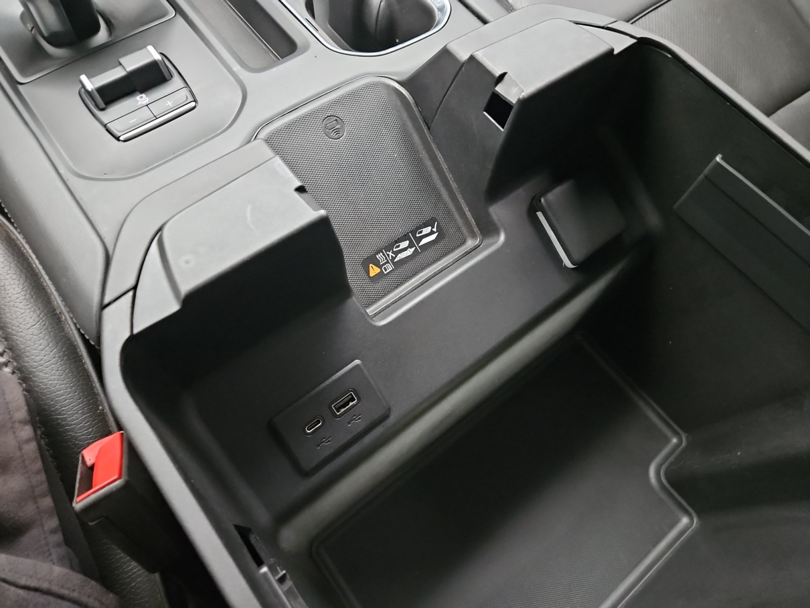 Used 2022 GMC Sierra 1500 Denali AWD/4WD image 28