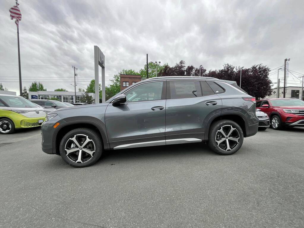 New 2026 Volkswagen Tiguan SE AWD/4WD image 5