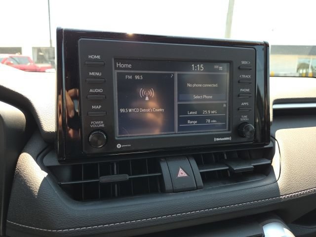 Used 2022 Toyota RAV4 LE AWD/4WD image 14