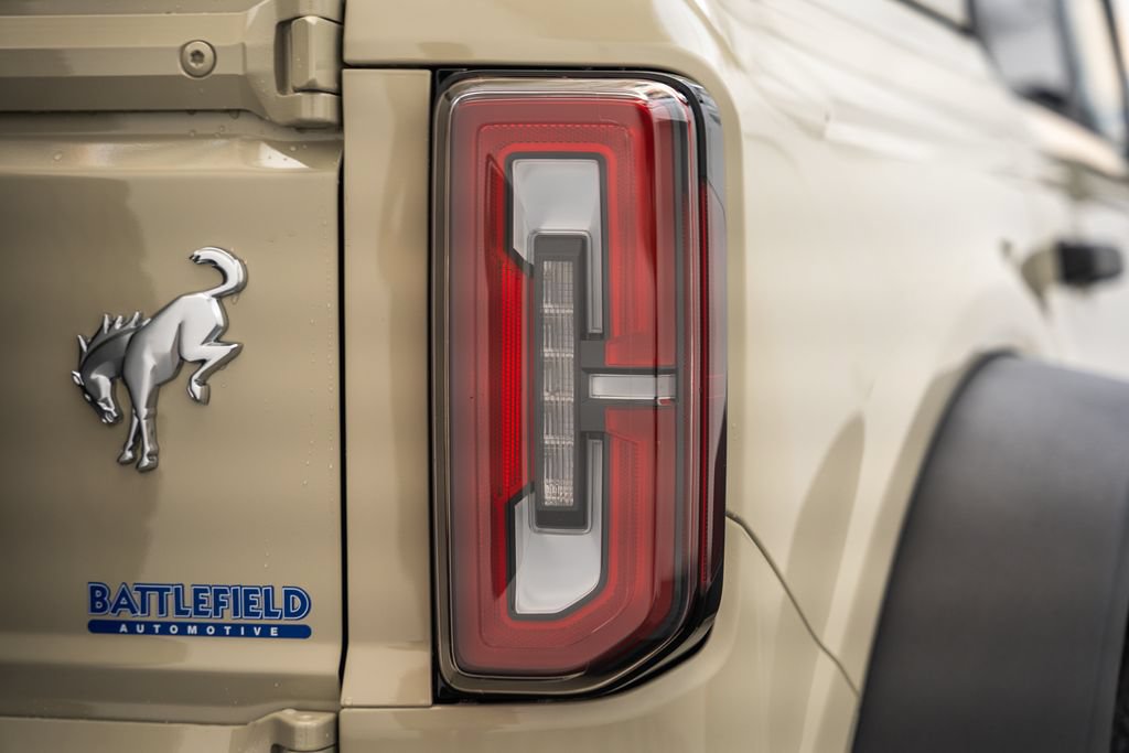 New 2026 Ford Bronco Badlands AWD/4WD image 8
