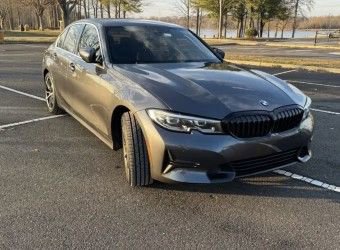 Used 2021 BMW 330i xDrive Sedan w/ Convenience Package AWD/4WD image 3
