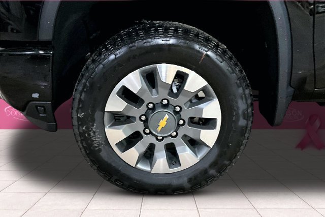 New 2026 Chevrolet Silverado 2500 Custom w/ Custom Value Package AWD/4WD image 9