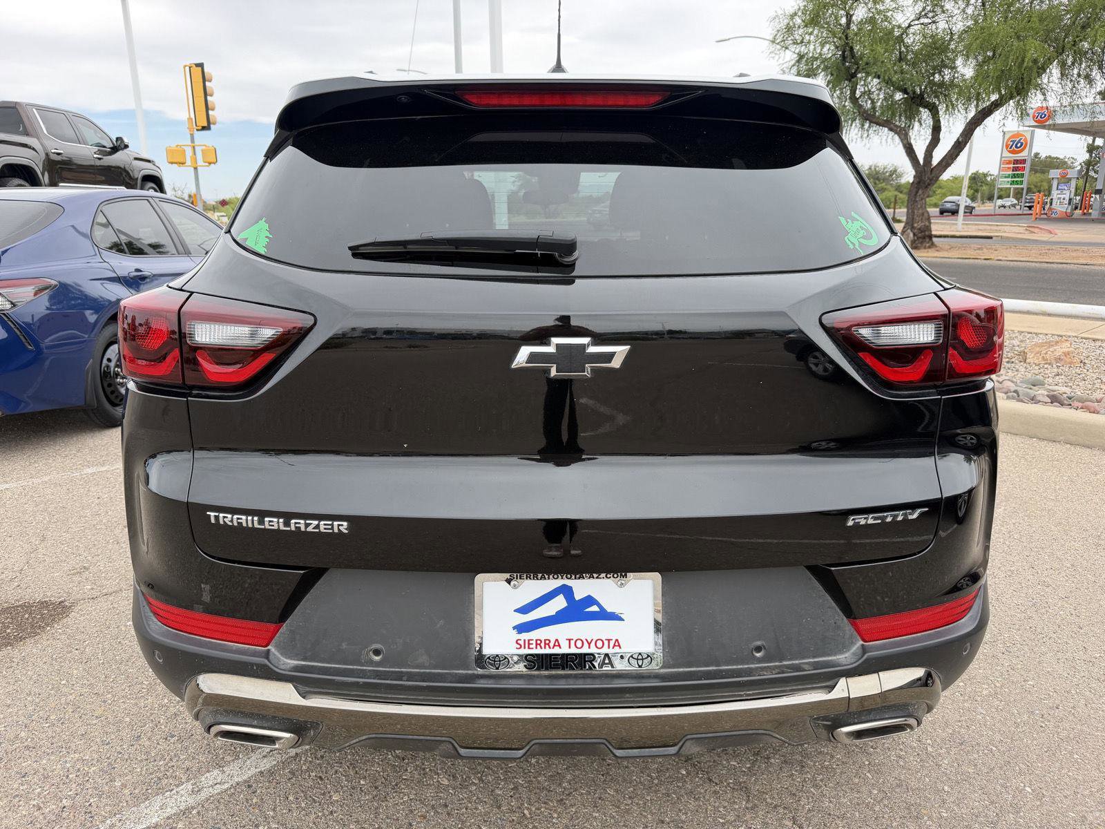 Used 2025 Chevrolet TrailBlazer ACTIV w/ Driver Confidence Package FWD image 4