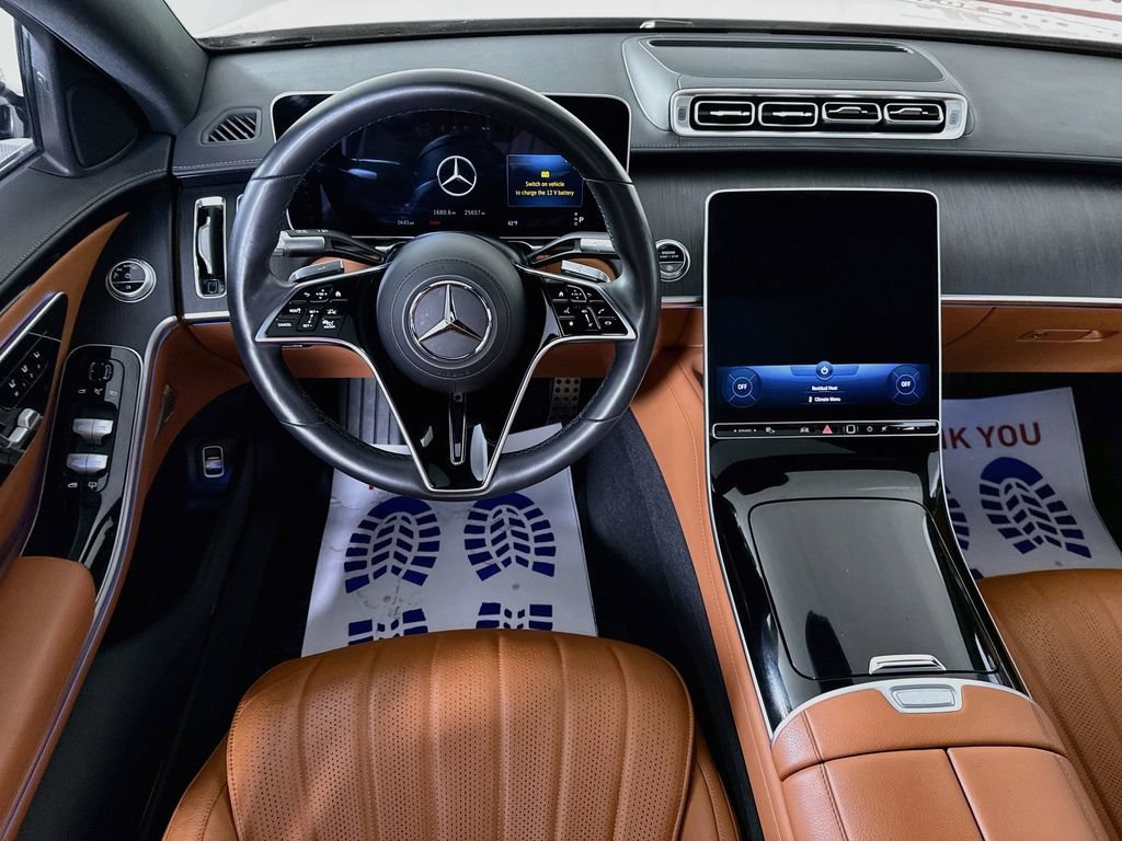 Used 2022 Mercedes-Benz S 500 4MATIC image 3