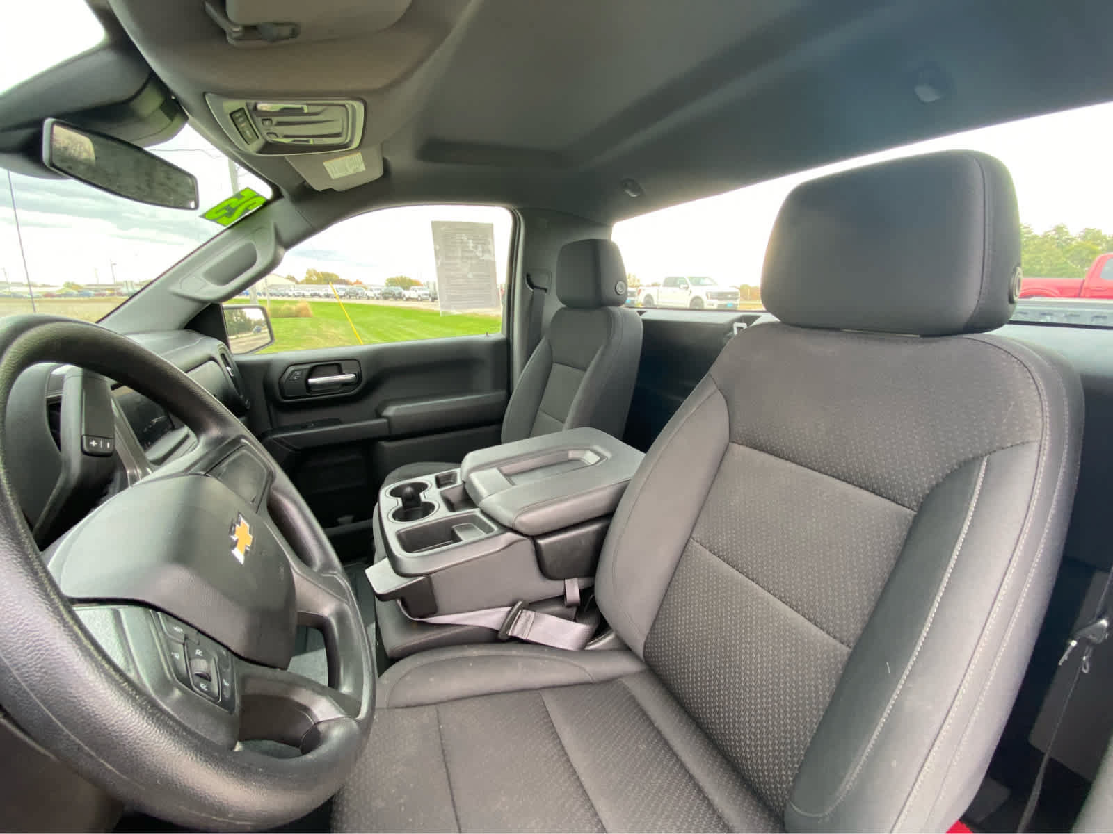 Used 2025 Chevrolet Silverado 1500 W/T RWD image 15