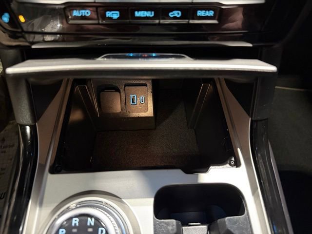 Used 2022 Ford Explorer ST-Line w/ Class IV Trailer Tow Package AWD/4WD image 29