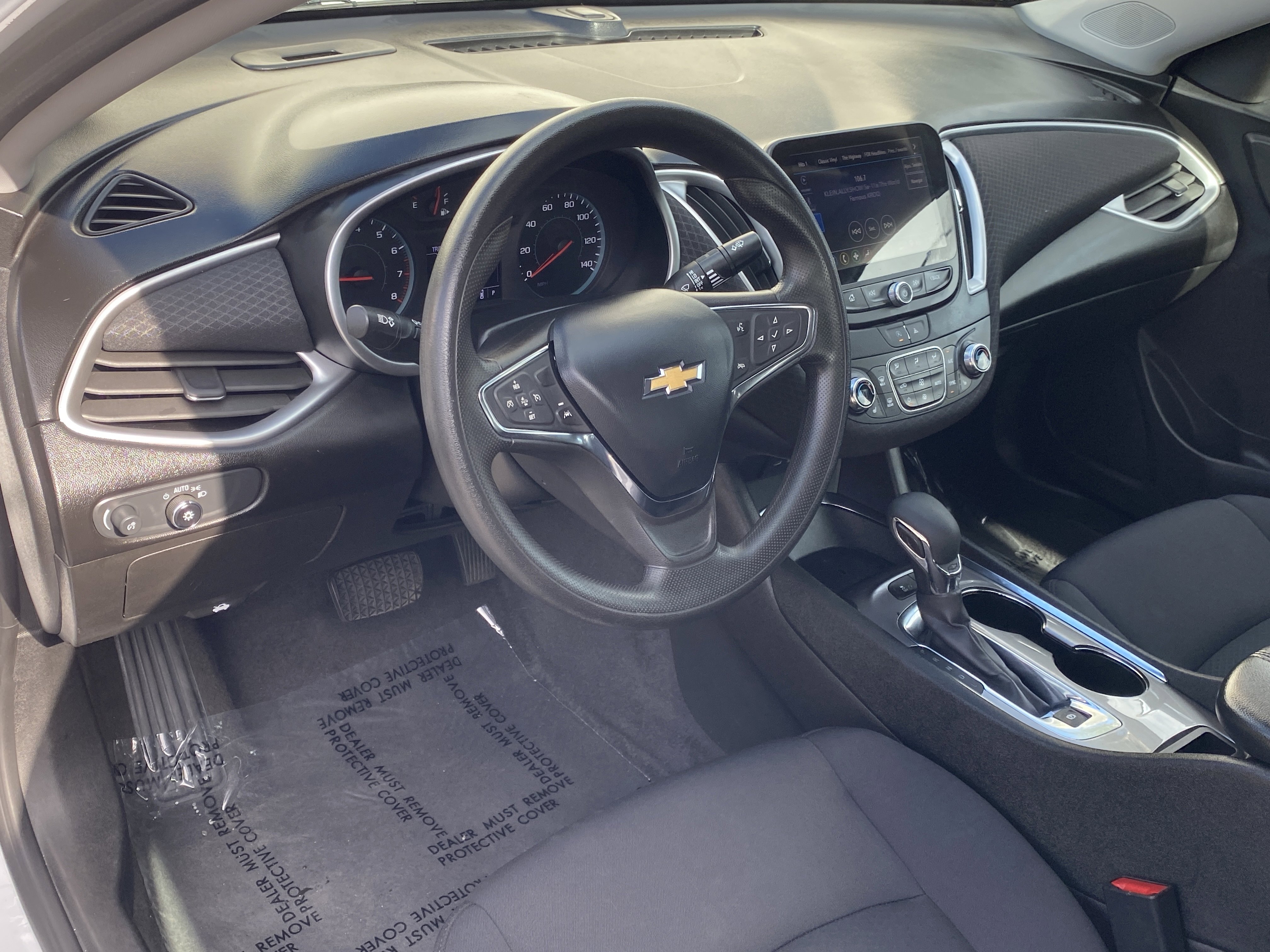 Used 2024 Chevrolet Malibu LT image 14