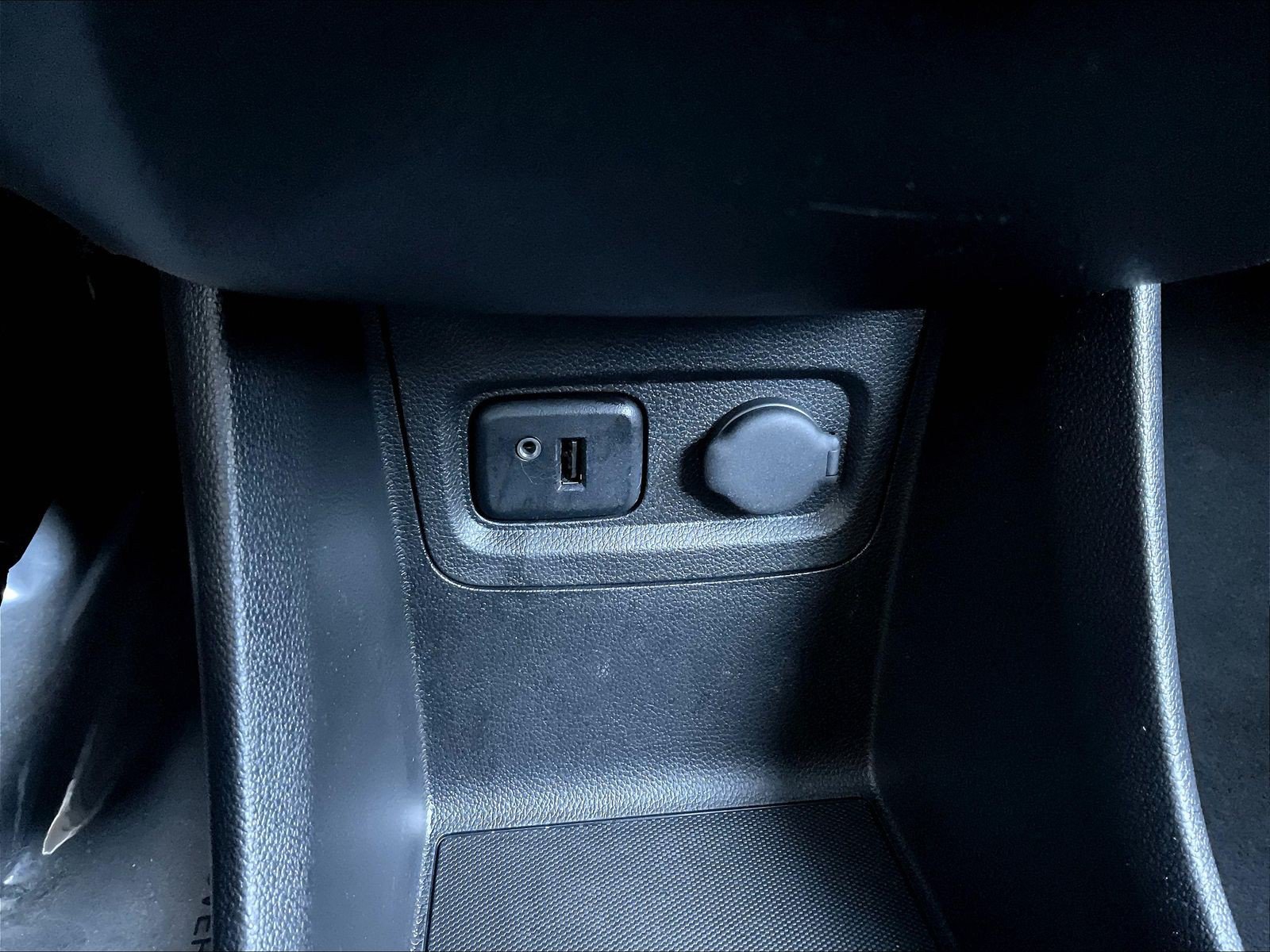 Used 2016 Chevrolet Spark LT FWD image 15