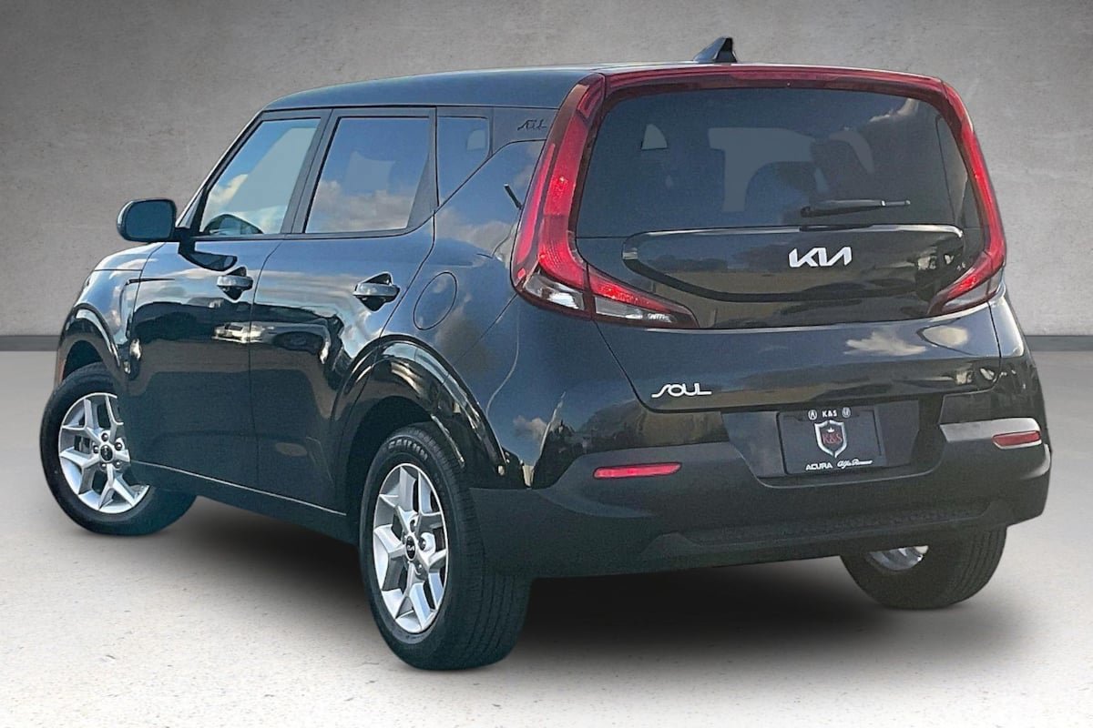 Used 2022 Kia Soul LX w/ Technology Package FWD image 26