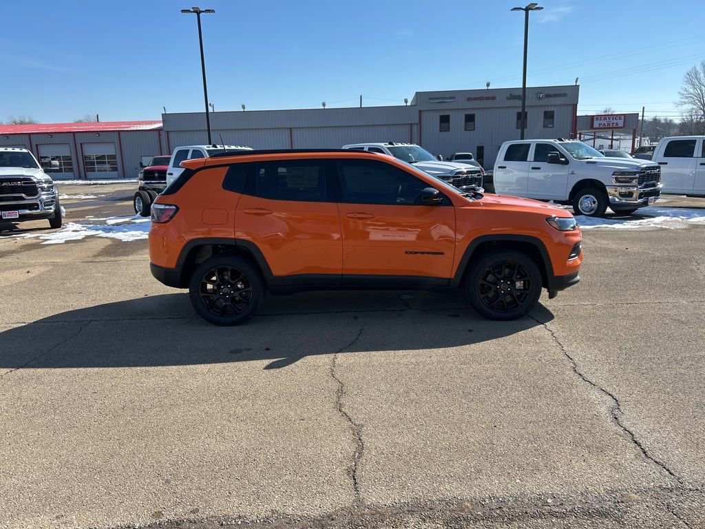 New 2026 Jeep Compass Latitude image 6