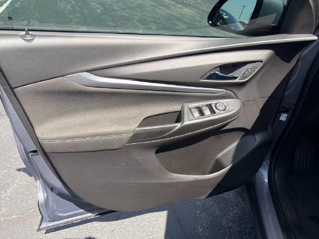 Certified 2023 Chevrolet Bolt EUV LT w/ Driver Confidence Package FWD image 10