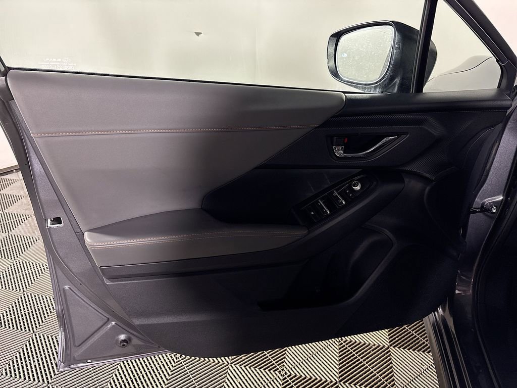 Certified 2025 Subaru Crosstrek 2.5i Limited w/ Popular Package #3A image 11