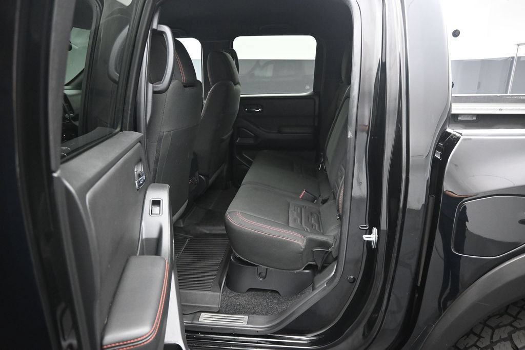 Used 2023 Nissan Frontier PRO-4X w/ Pro Convenience Package AWD/4WD image 21