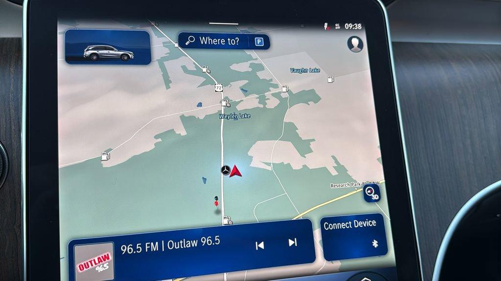 Certified 2025 Mercedes-Benz GLC 300 image 25