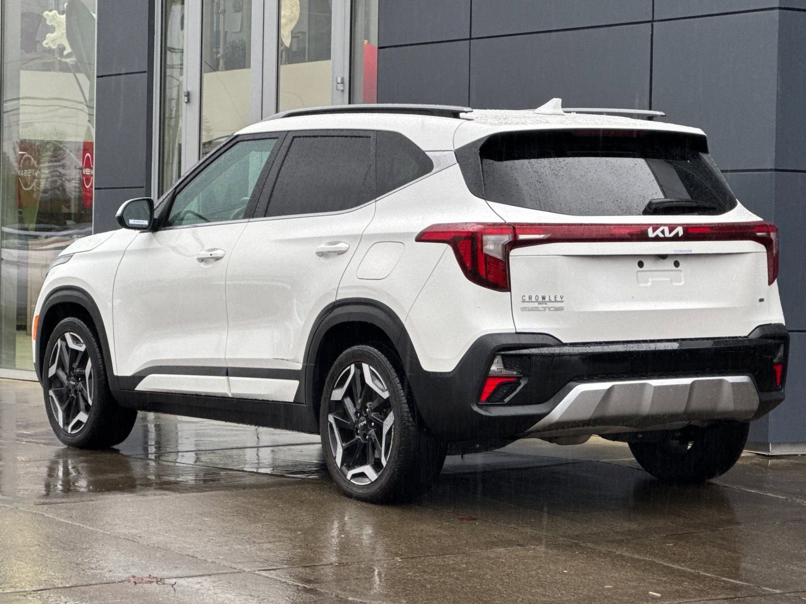 Used 2024 Kia Seltos SX AWD/4WD image 5