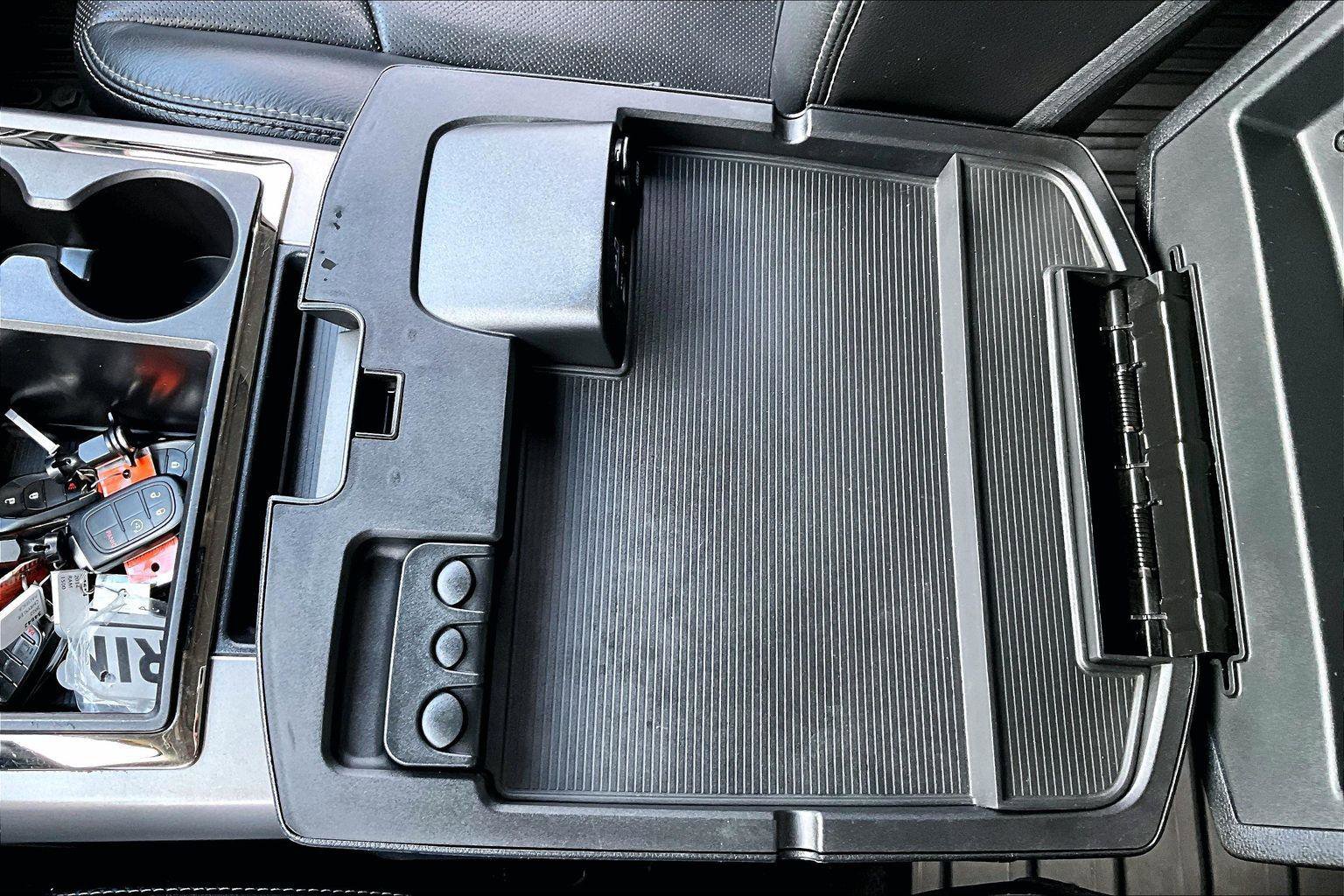 Used 2014 RAM 1500 Sport w/ Sport Premium Group image 34