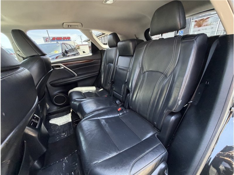 Used 2019 Lexus RX 350L FWD image 23