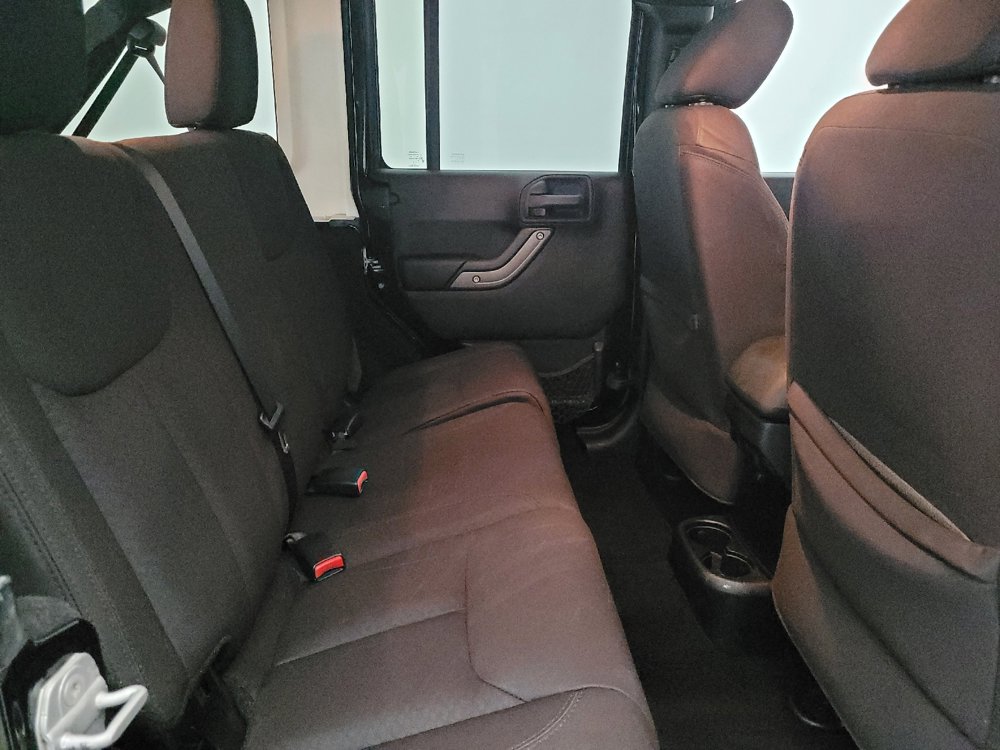 Used 2013 Jeep Wrangler Unlimited Sport image 19