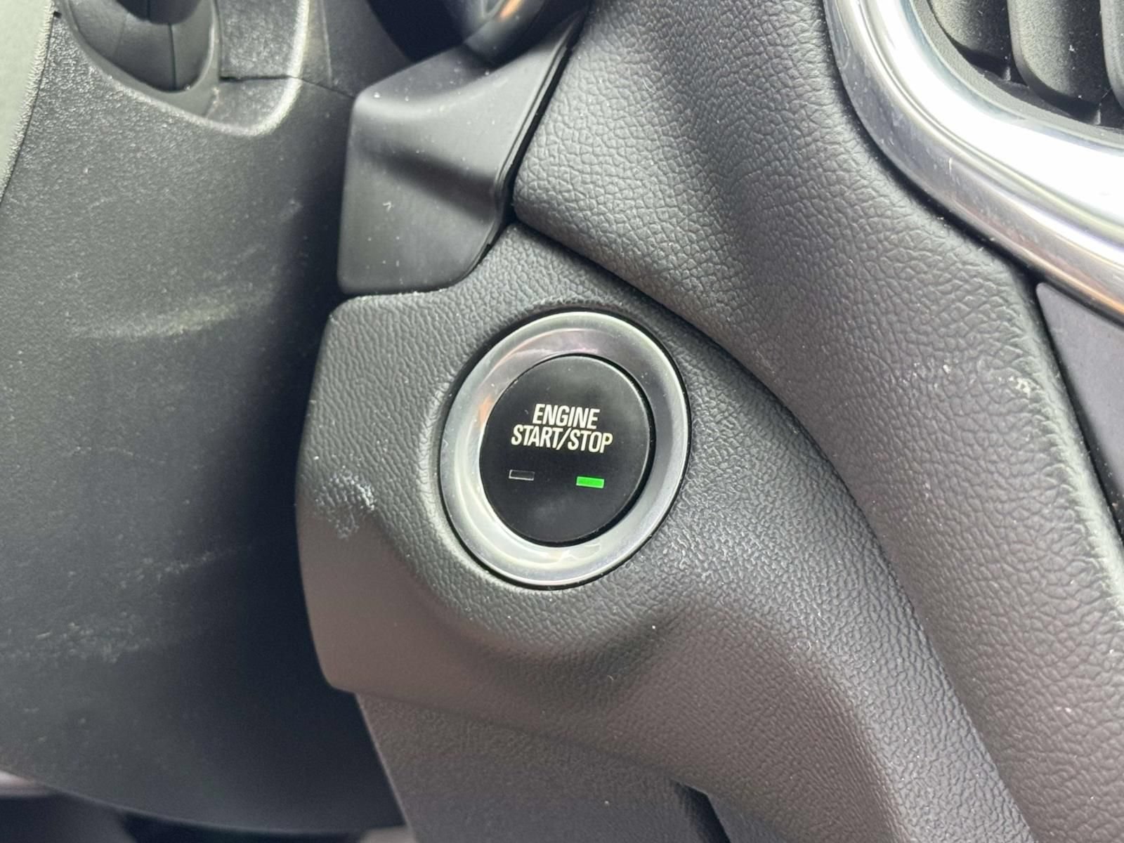 Used 2023 Chevrolet Equinox LT FWD image 6