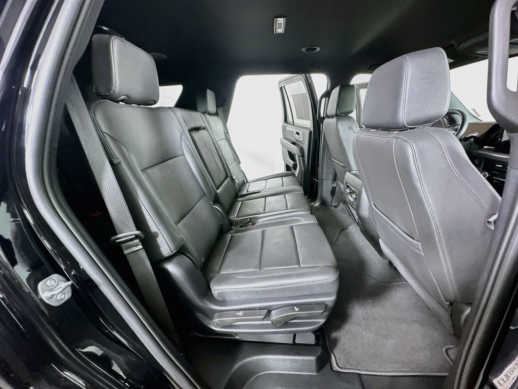 Used 2025 Chevrolet Tahoe LT AWD/4WD image 11