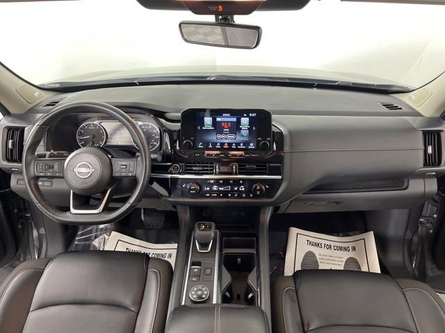Used 2023 Nissan Pathfinder SL w/ SL Premium Package AWD/4WD image 40