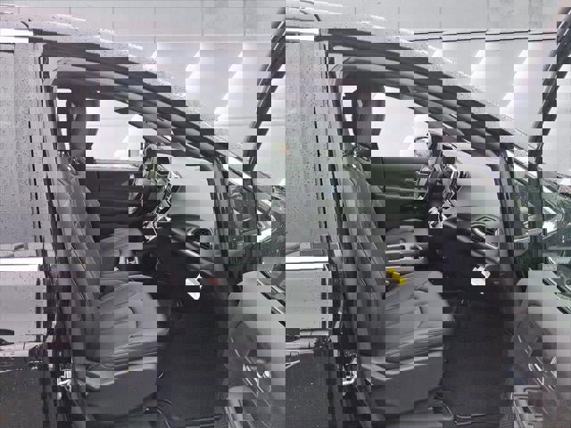 New 2026 Chrysler Voyager LX image 32