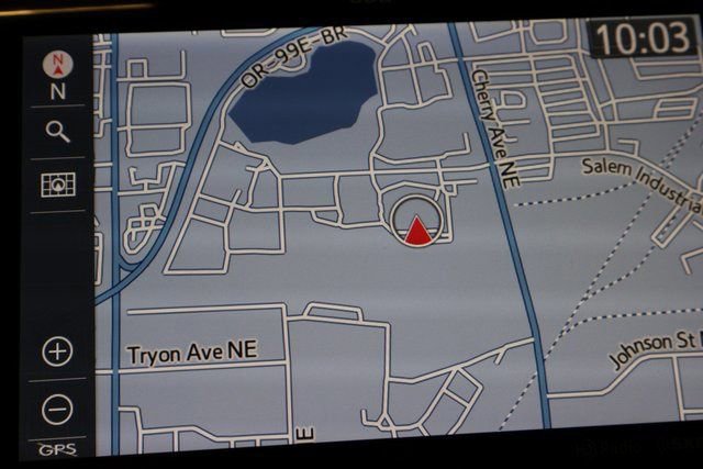 Used 2020 Toyota Camry XLE w/ Navigation Package image 24