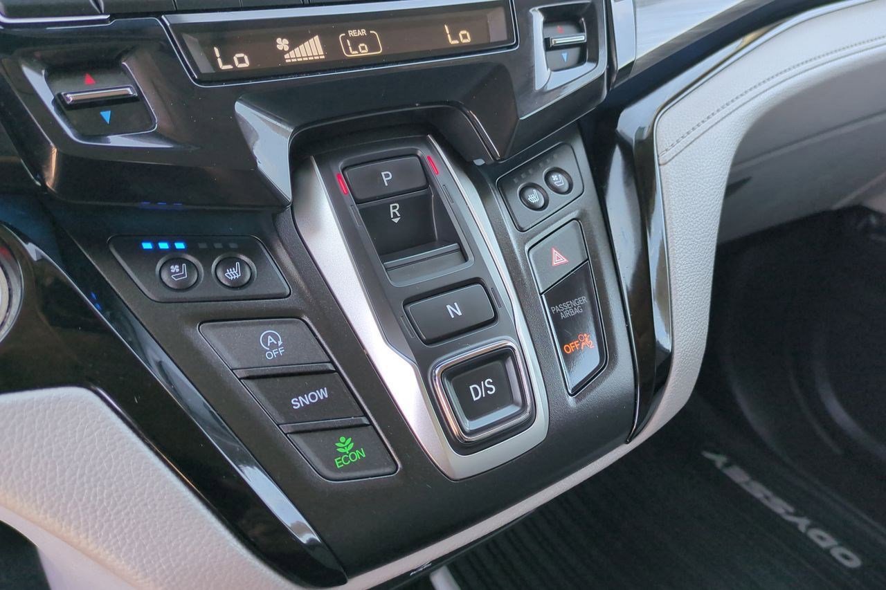 Certified 2023 Honda Odyssey Elite image 19