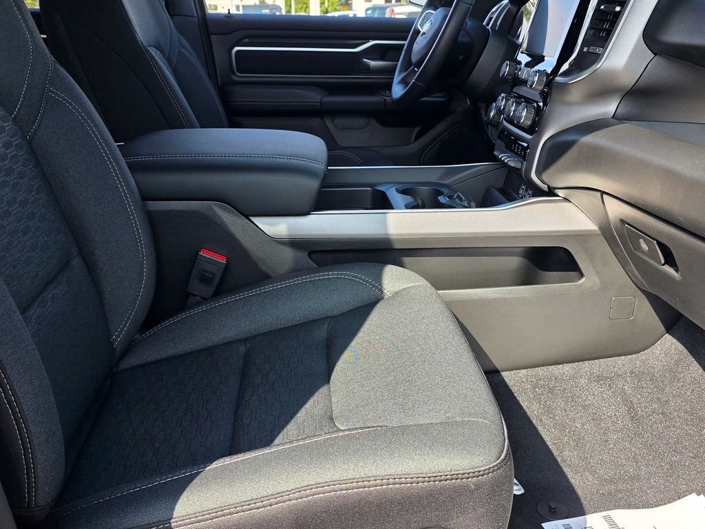 New 2026 RAM 1500 Big Horn w/ Night Edition AWD/4WD image 12