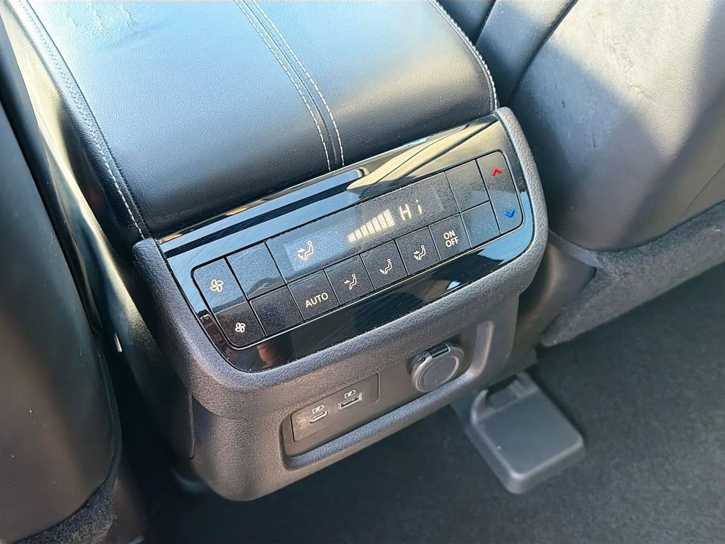 Used 2023 INFINITI QX60 Luxe w/ Cargo Package image 26